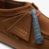 Women’s Wallabee™ Cola Suede Shoes