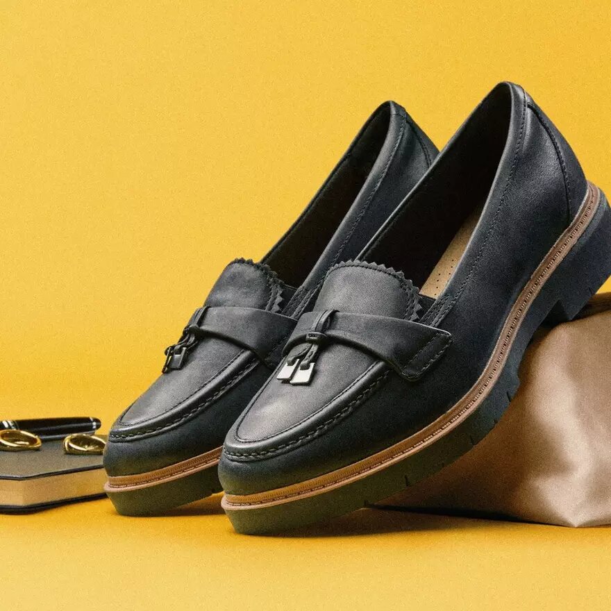 Women’s Westlynn Bella Black Leather Loafers Women’s Westlynn Bella Black Leather Loafers
