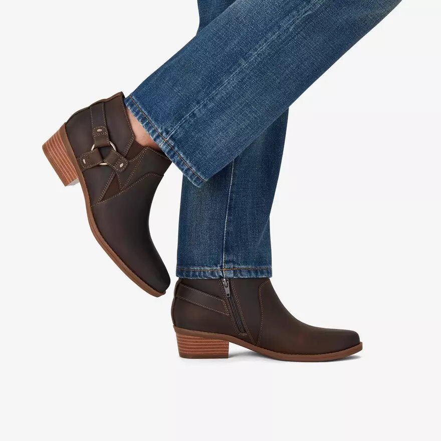 Womens Danyelle Gema Taupe Oily Leather Ankle Boots Womens Danyelle Gema Taupe Oily Leather Ankle Boots