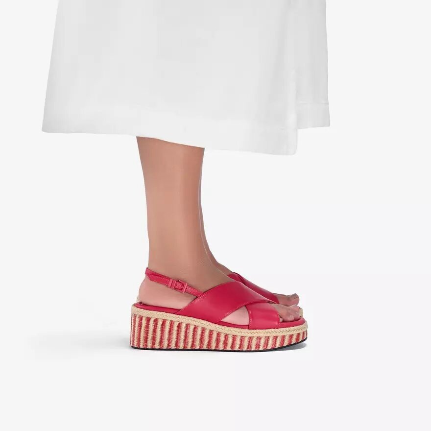 Womens Tessiah Cross2 Pink Interest Wedges Womens Tessiah Cross2 Pink Interest Wedges